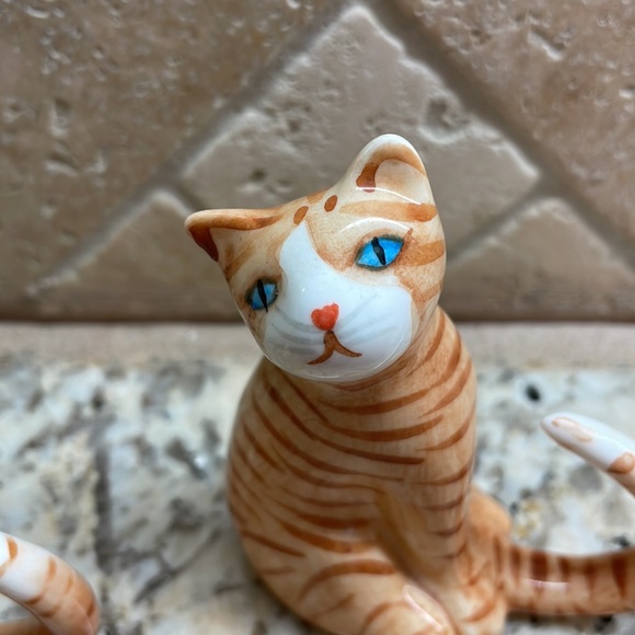 Orange Tabby Cats napkin ring holders fine bone China - Picture 4 of 6